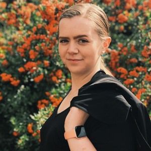 Meet your Posher, Elizabeth